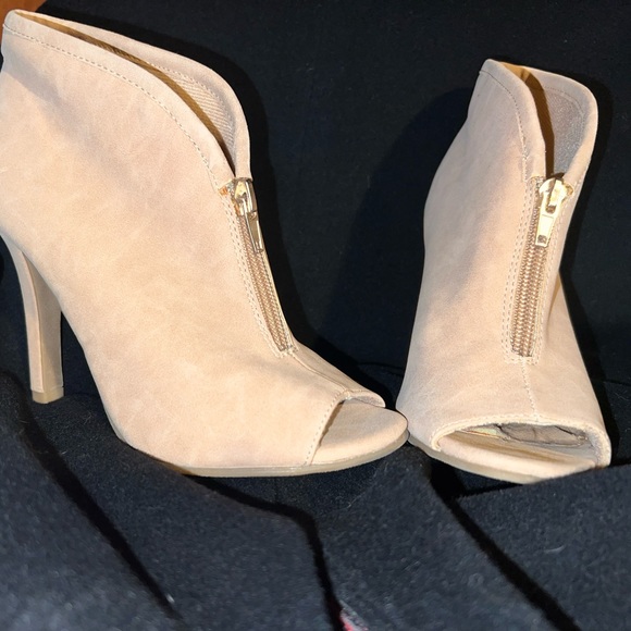 Cushion Walk Avon - Picture 6 of 8